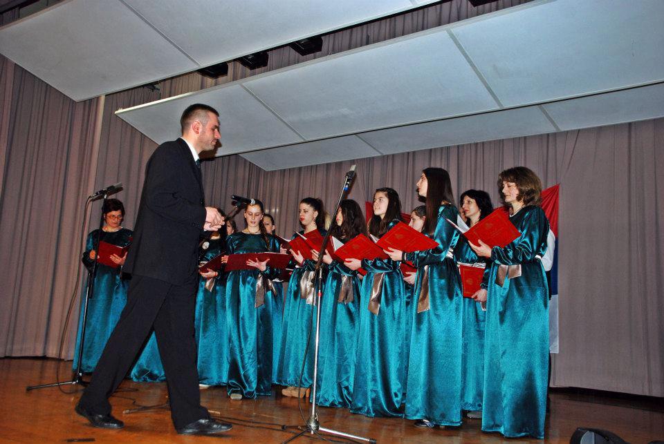 555036_545649068800349_871441544_n