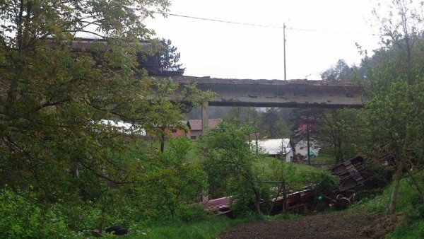 Pao voz sa mosta u Priboju