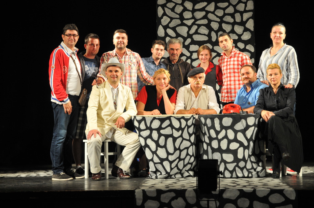 Kompletna autorska ekipa predstave "Čaršija"
