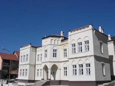 nova varos zgrada